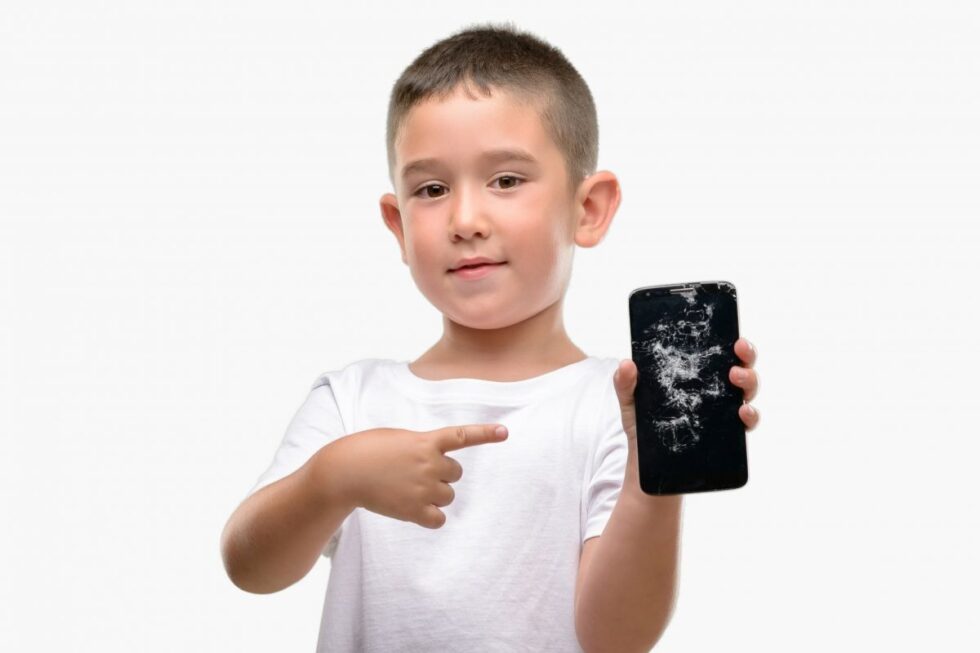 Kind Macht Handy Kaputt Zahlt Versicherung fuermamas.de